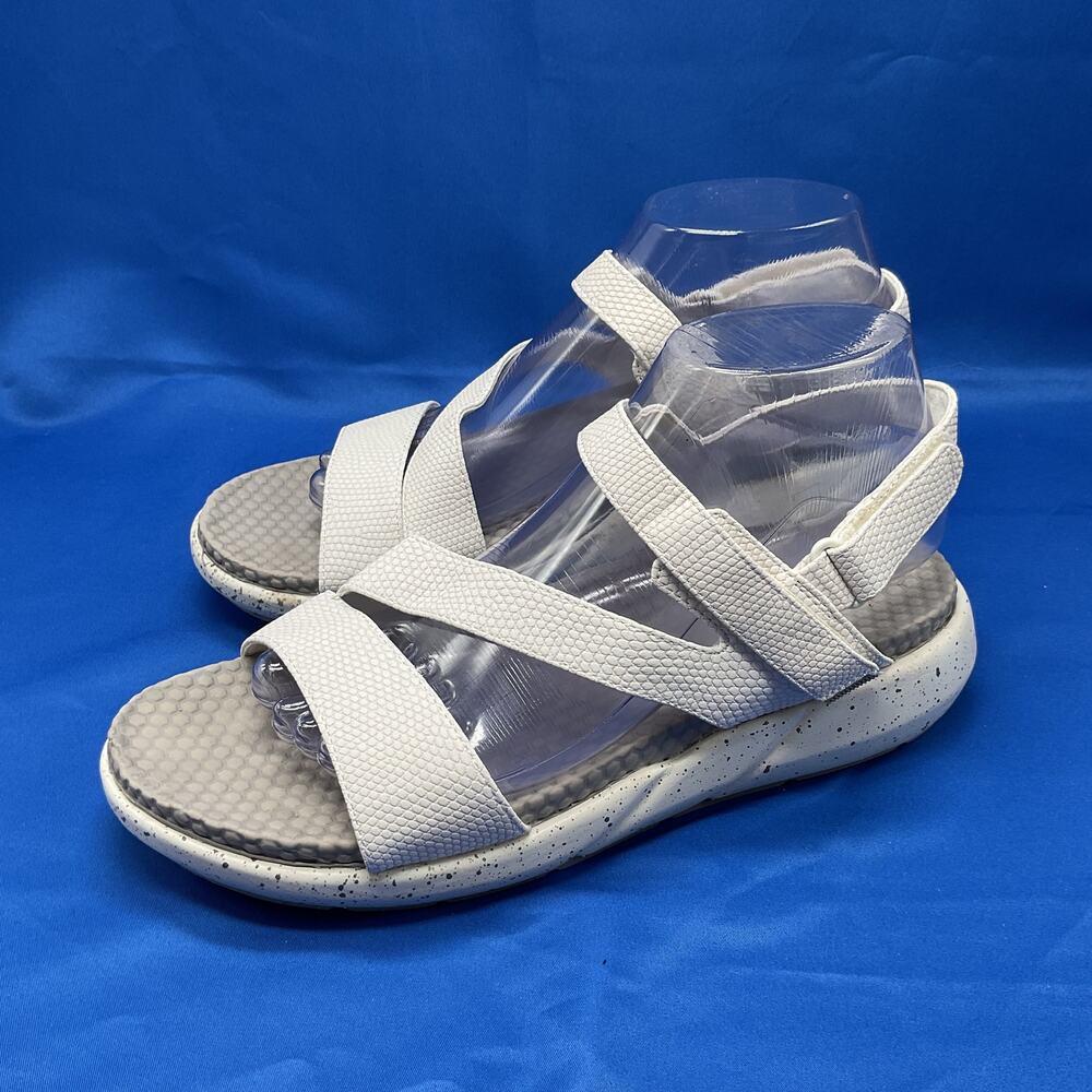 Baretraps Glena Strappy Sandal Off White/Grey Womens 9M
